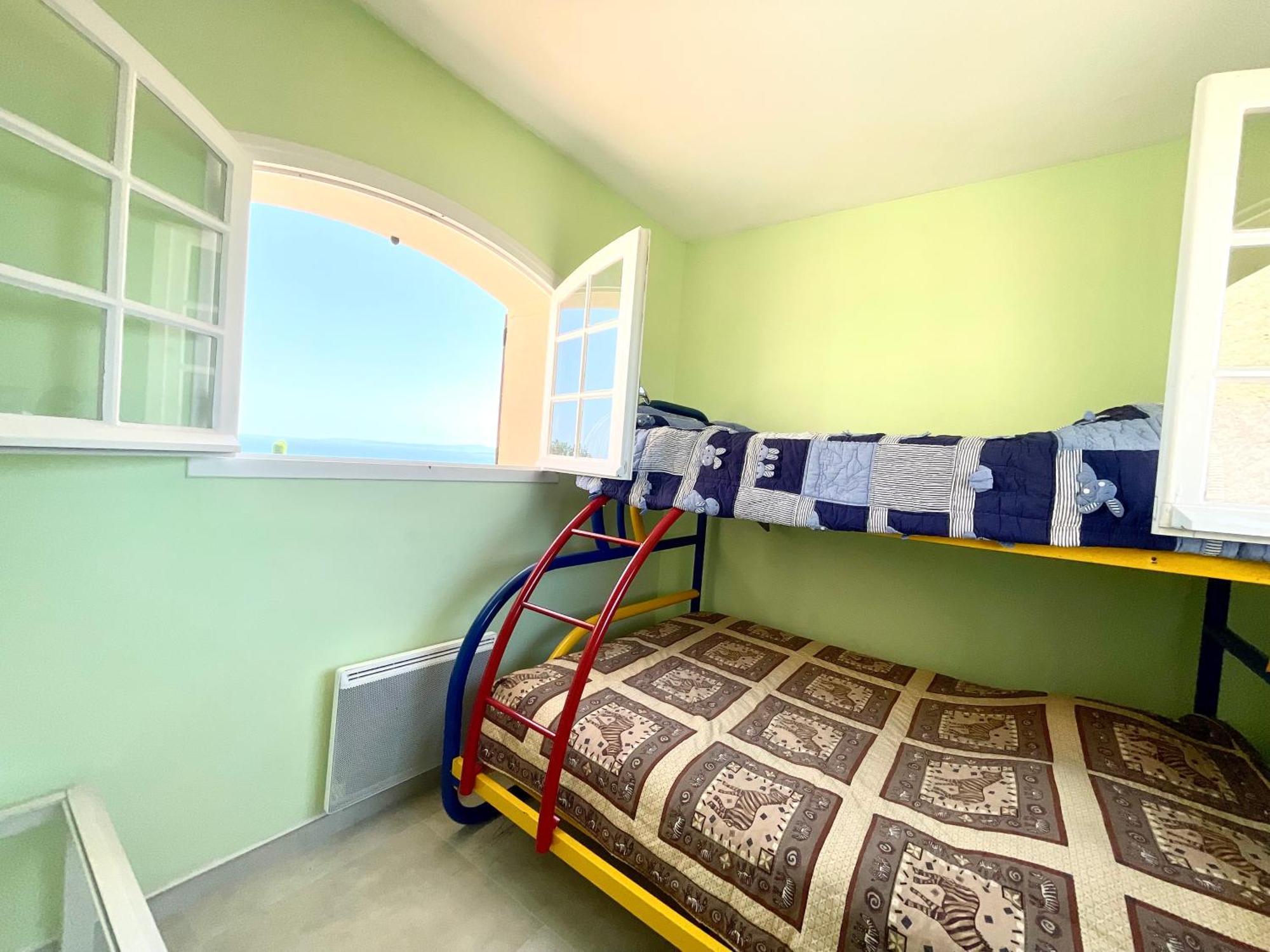 Charming French Riviera Villa // Pool, Seaview, Ac, 9Pax // Сен-Рафаель Екстер'єр фото