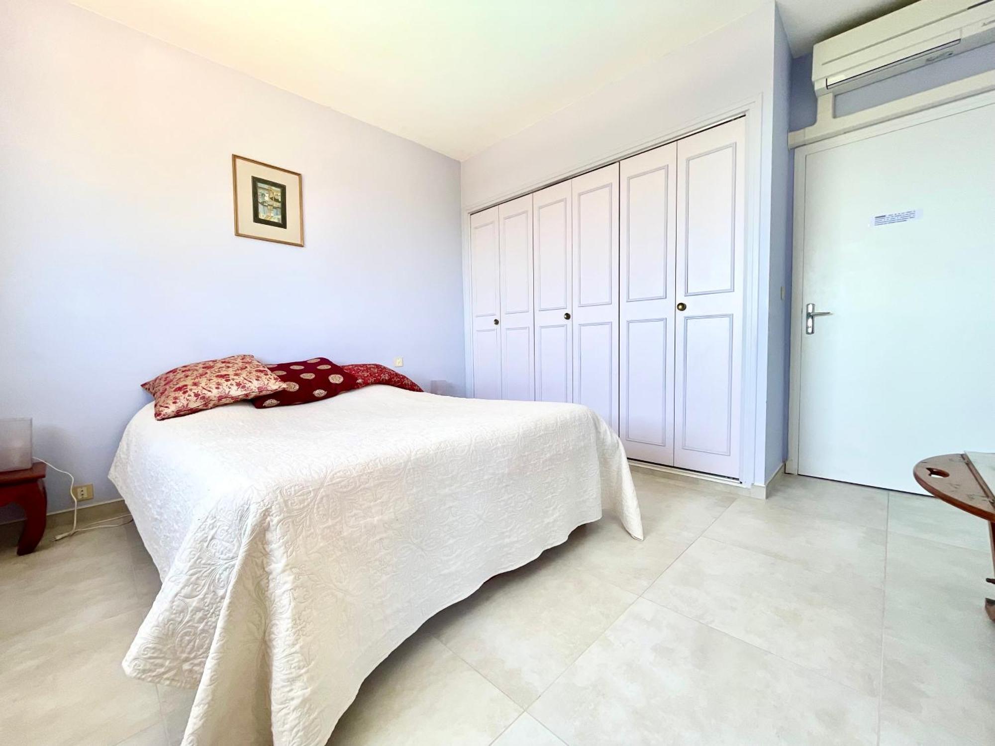 Charming French Riviera Villa // Pool, Seaview, Ac, 9Pax // Сен-Рафаель Екстер'єр фото